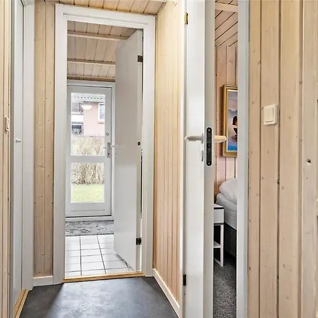 بيت للعطل 40517-juelsminde-pot-strandby-401 *